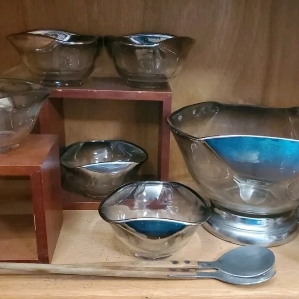 Dorothy Thorpe salad bowl set